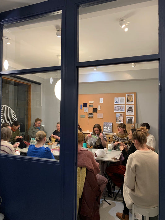 Meet & Knit / Wednesday 15/05